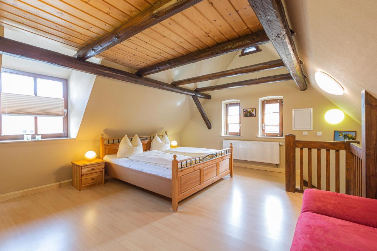 Apartmenthaus Schlag Νάουμπουργκ Εξωτερικό φωτογραφία