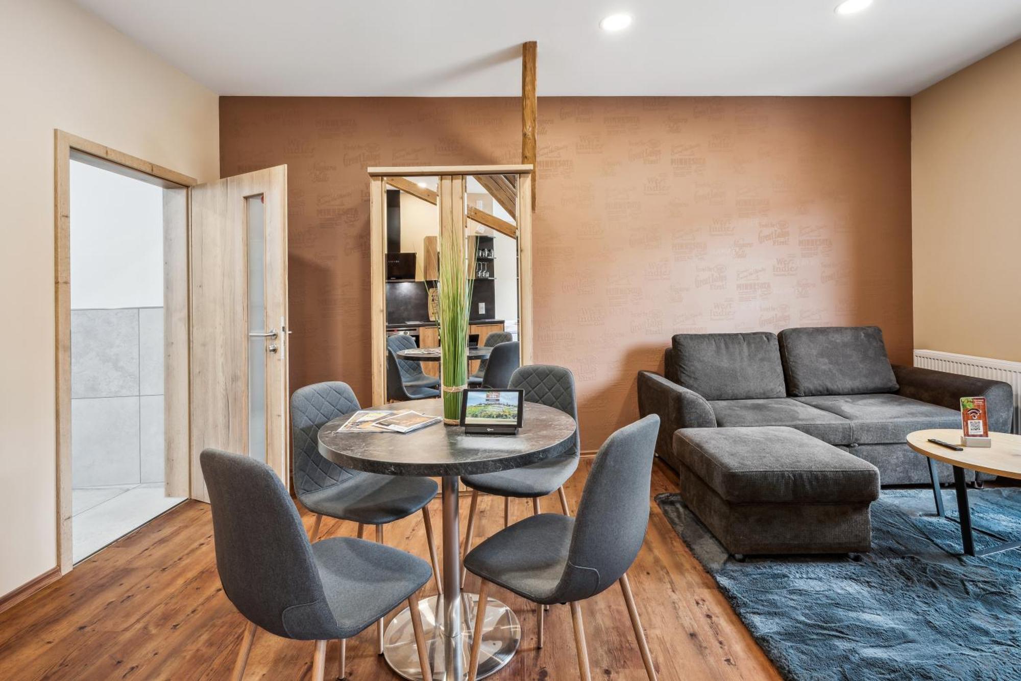 Apartmenthaus Schlag Νάουμπουργκ Εξωτερικό φωτογραφία